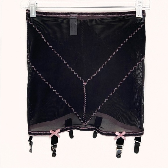 RAGO Vintage Deep Suspender Garter Belt with Pink Bows - Picture 4 of 5